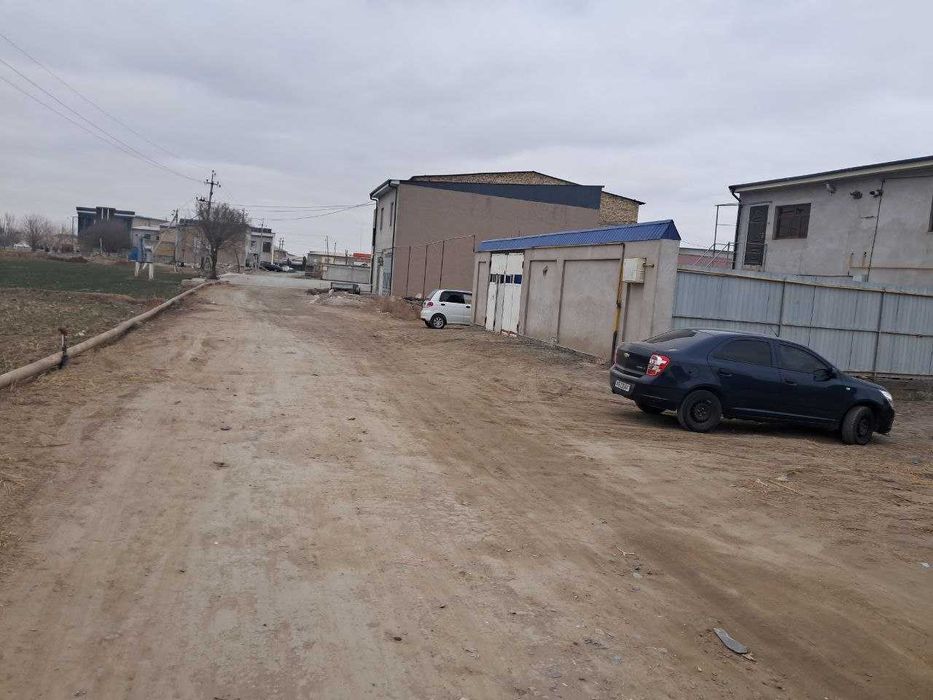 Ishlab chiqarishga mo'ljallangan 2 sotix yer o'rni sotiladi