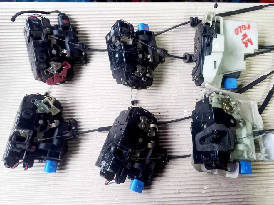 Skoda Fabia 1, 2 Vw Polo 9N Seat Ibiza, broasca usa originala.