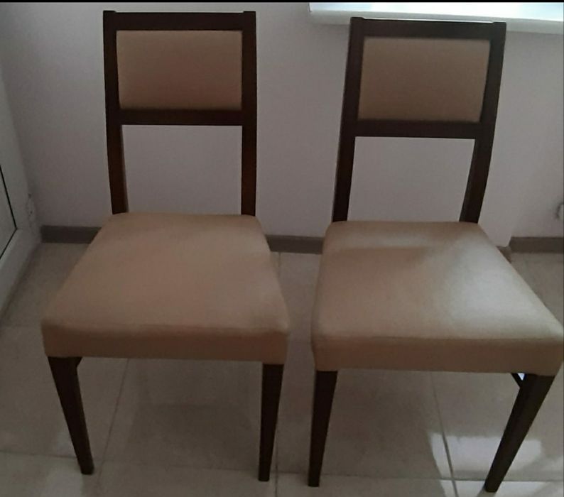 Стулья из натурального дерева