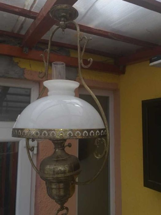 Candelabru lampa