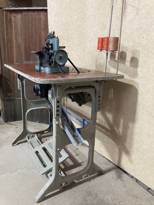 Оверлок  промышленный