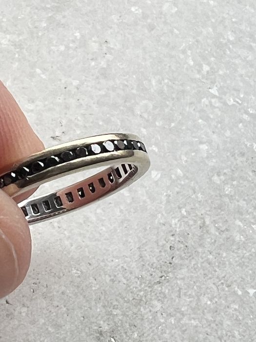 Vand  inel din aur 18k cu diamante negre