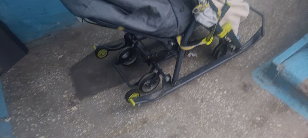 Санки детские зимние