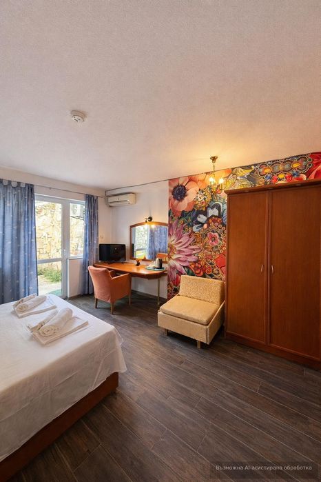 Дава се под наем Едностаен апартамент в Варна, Център - 20 кв.м за 350 € - Снимка #2