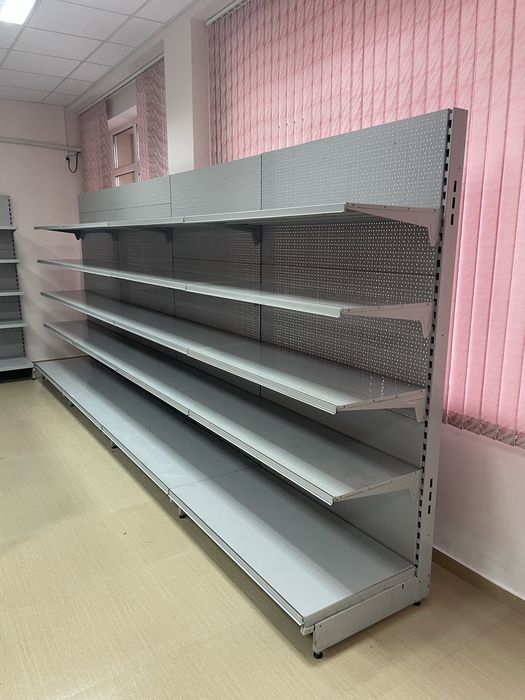 Крайстенни и островни стелажи