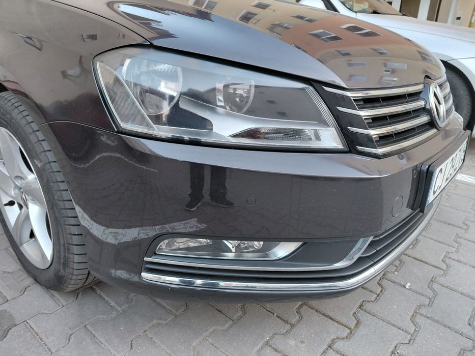 Faruri VW  passat B7