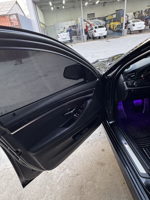 BMW M5 F10 rastmojka bugan