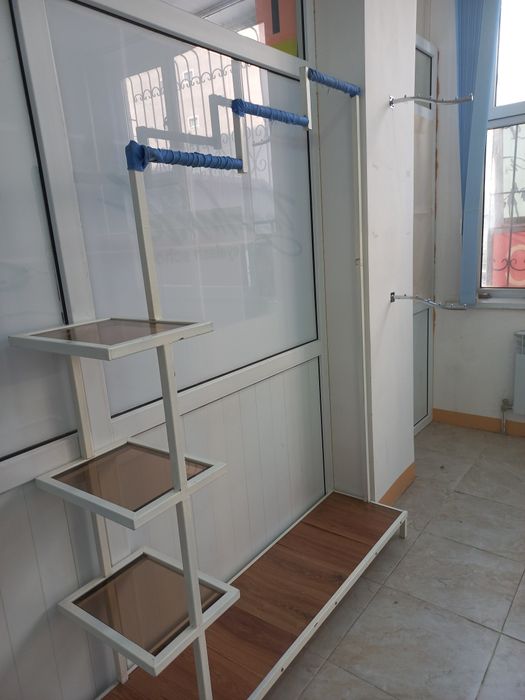 Вешалка для одежды кованная