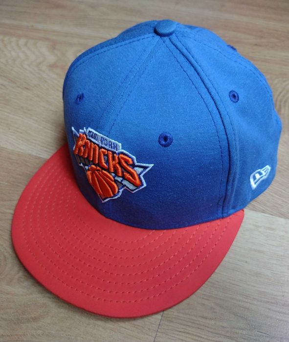 NBA / New York Knicks - шапка с козирка NEW ERA