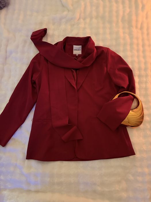 Ново Дамско сако с колан