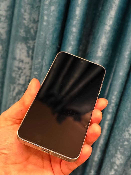 За продажба Vivo X200 Pro Mini 16GB/1Tb