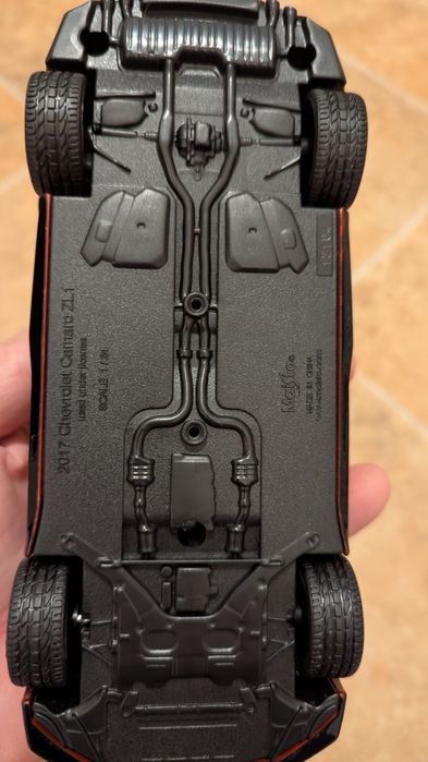 Macheta Chevrolet Camaro ZL1 2017 1:24