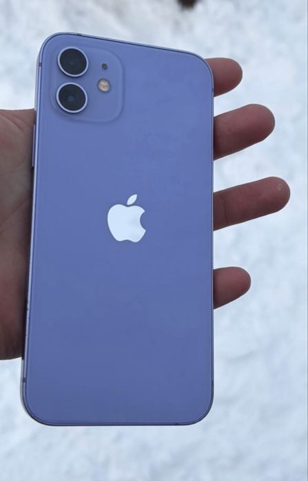 Айфон12 64 гб сост хорошо