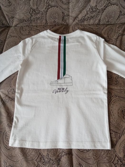 Футболка с длинным рукавом 122.