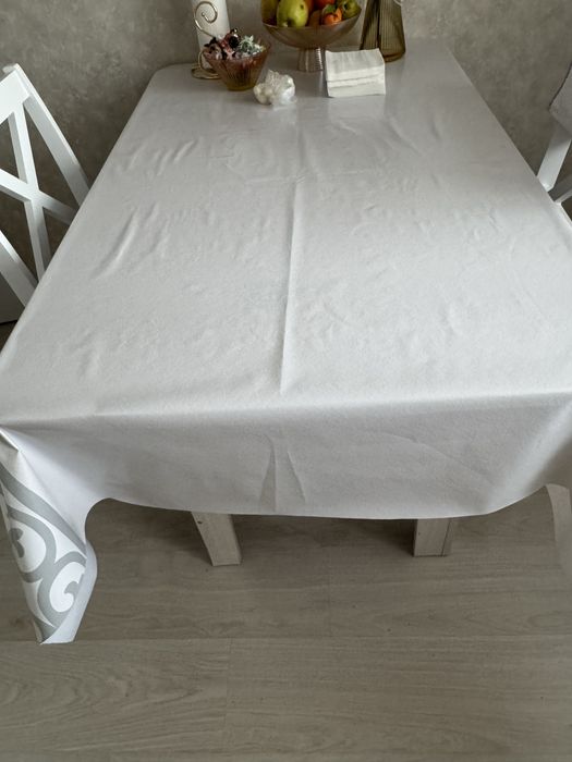 Продаю стол  кухонный