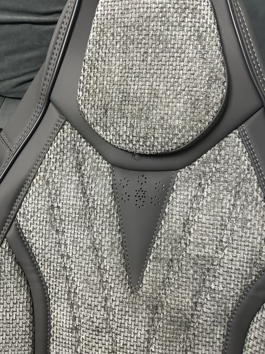 Продам чехлы на авто