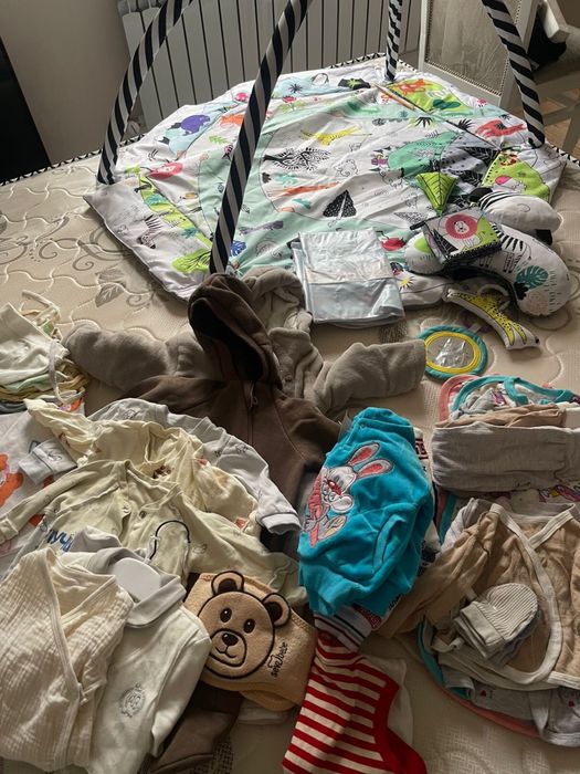 Отдам детские вещи