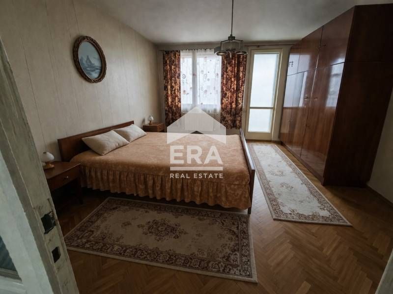 ЕКСКЛУЗИВНО! ЕРА ДРЪСТЪР предлага за продажба тристаен тухлен апартаме