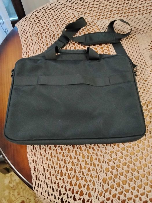 Geanta laptop Aumovio