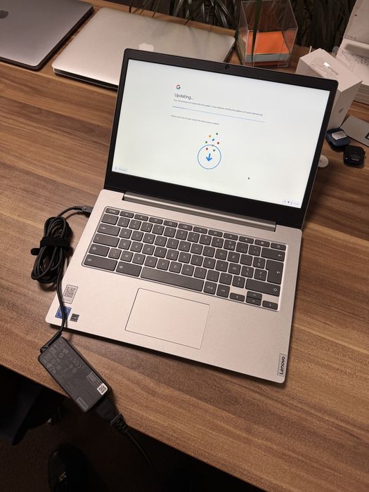 Laptop Lenovo Chromebook / model : 82C1 / Nou  |