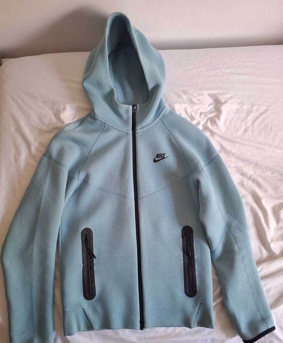 Hanorac Nike Tech
