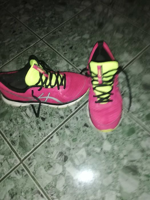 ASICS оригинални маратонки