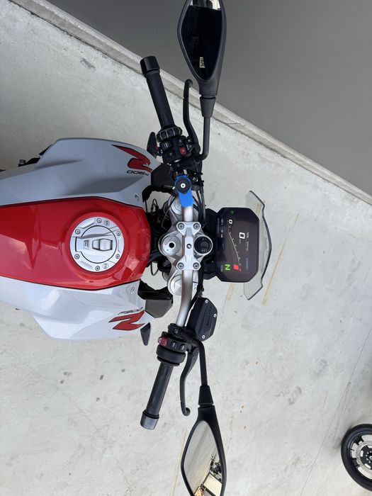 BMW F900r 2021 isi cauta un nou proprietar!