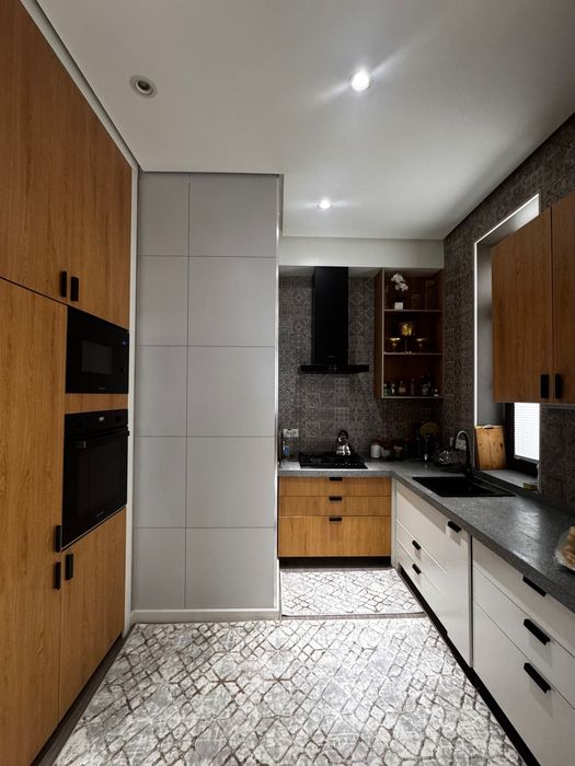 Продается 4-х комнатная квартира