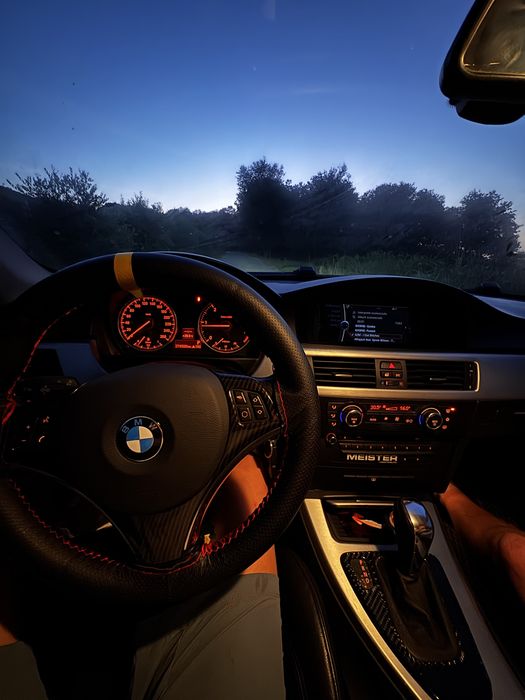 RASPUND DOAR PE WHATSAPP : Vand BMW seria 3, 2009, automat, 177cp, raspund doar pe Whatsapp