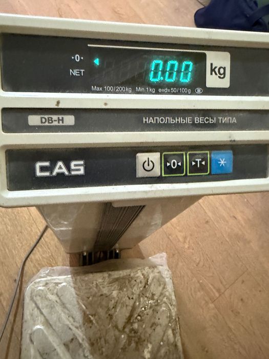 Весы напольные CAS