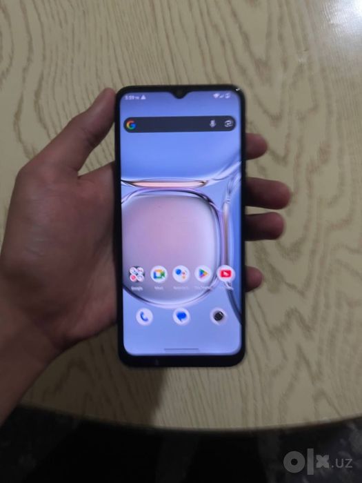 Ajib I 1 64 GB xolati ortacha