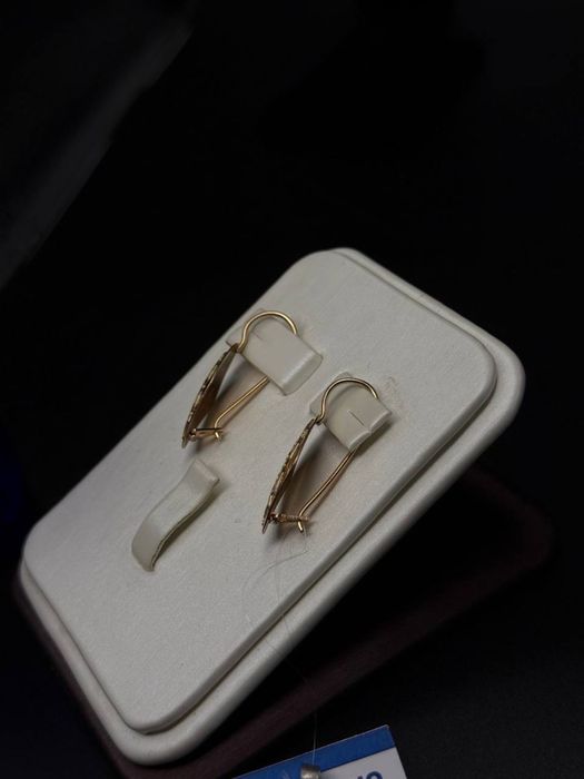 Золото 585  Серьги