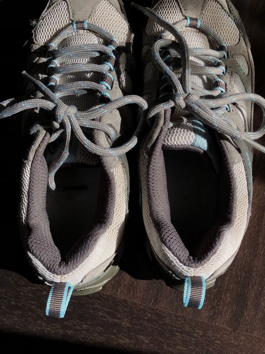 Ghete Columbia 37 pentru drumetii