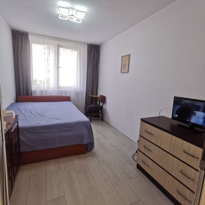 Inchiriez Apartment 3 Camere