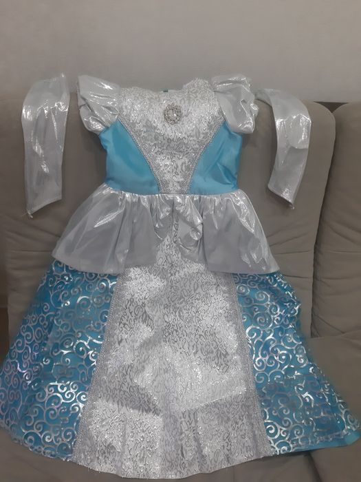 Новогодний костюм королевы