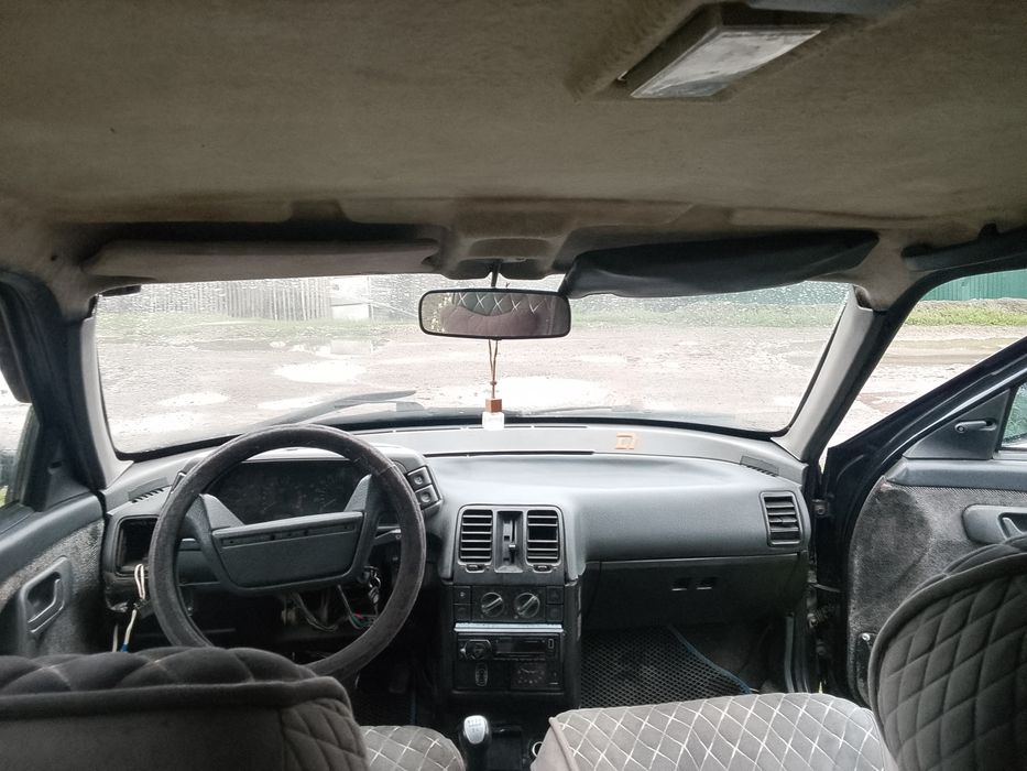 Продам машину ваз 2110
