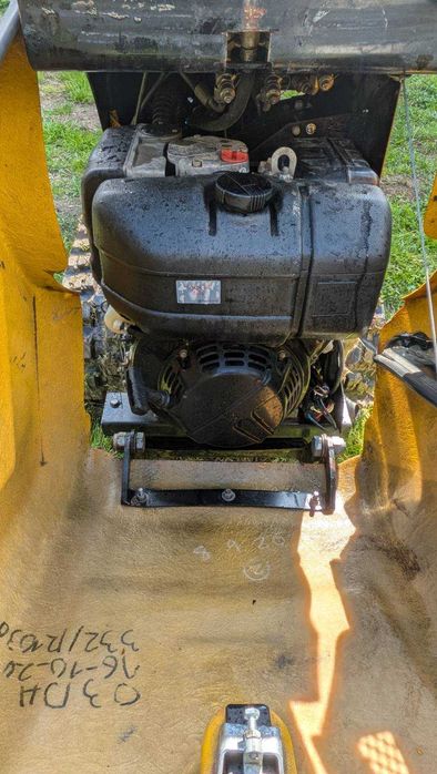 JCB HTD-5 мини дъмпър