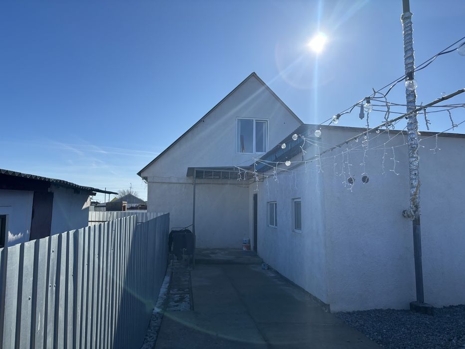 Продам большой дом