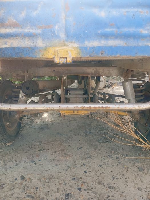 Muravey sotiladi matori zoʻr bir tepkida yonadi balonlari yahshi .