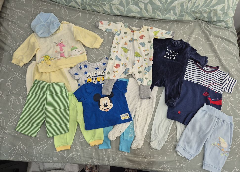 Детски дрехи и вещи 3-6м.