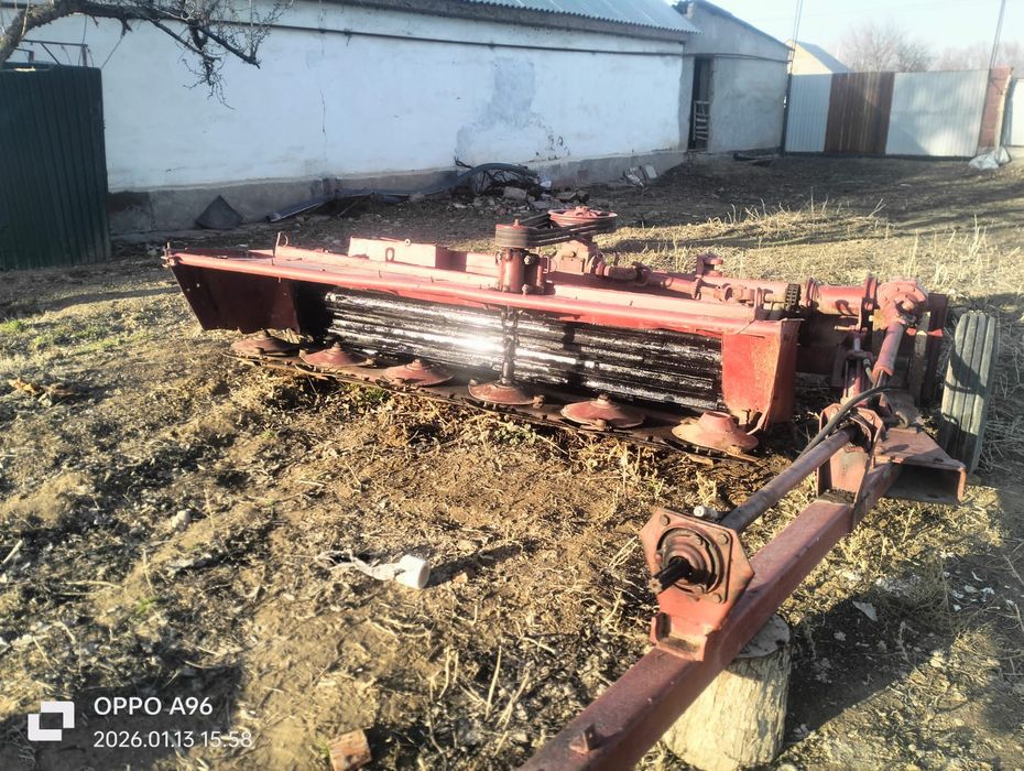 Косилка, Трактор