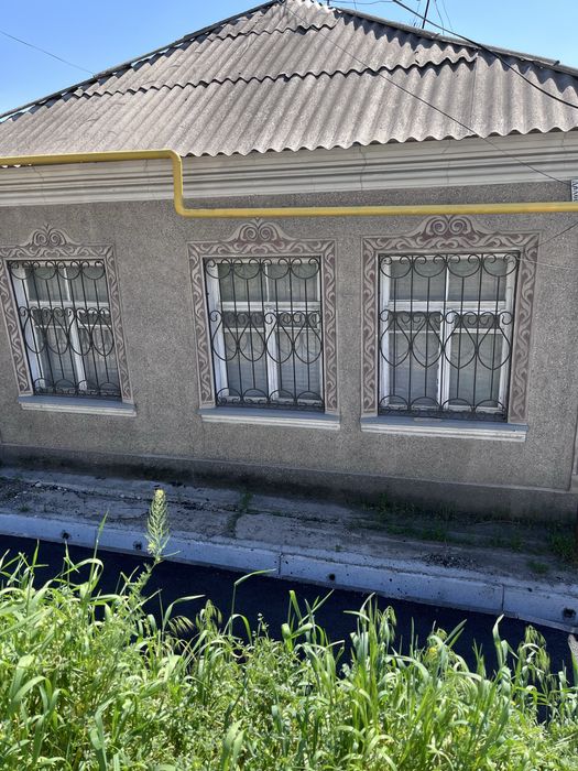 Продаются два дома на одном участке