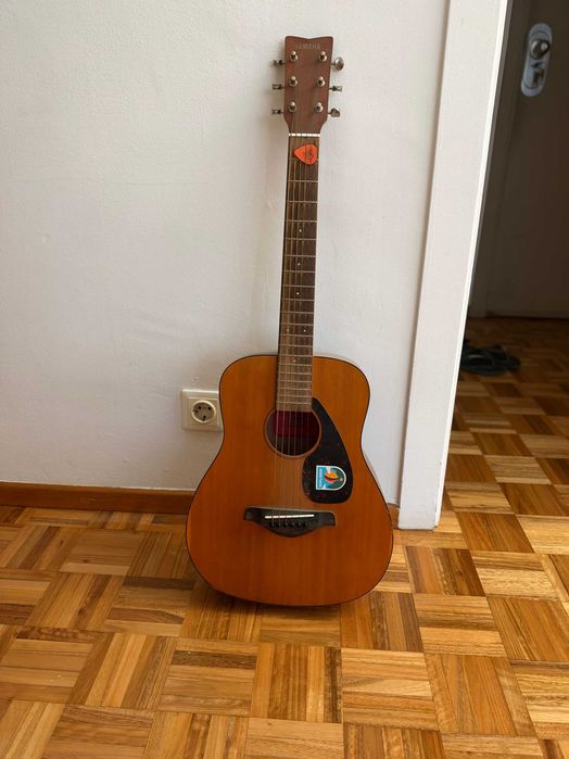 Chitară acustică Yamaha FG Junior (mărime mică / travel)