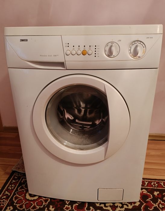 Стиральная машина zanussi