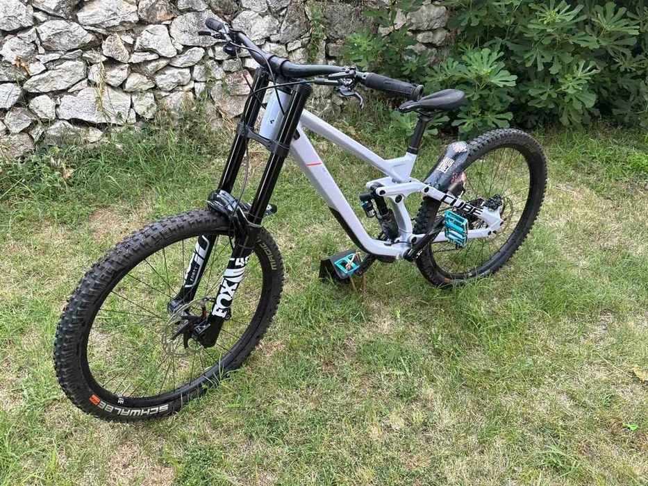 CUBE TWO15 RACE 27.5  М - 2025 година  в  Гаранция