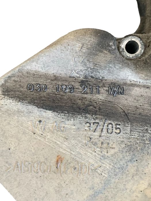Capac Vibrochen Skoda Fabia 6Y2 1999 - 2008 1.2 Bmd 03D109211M