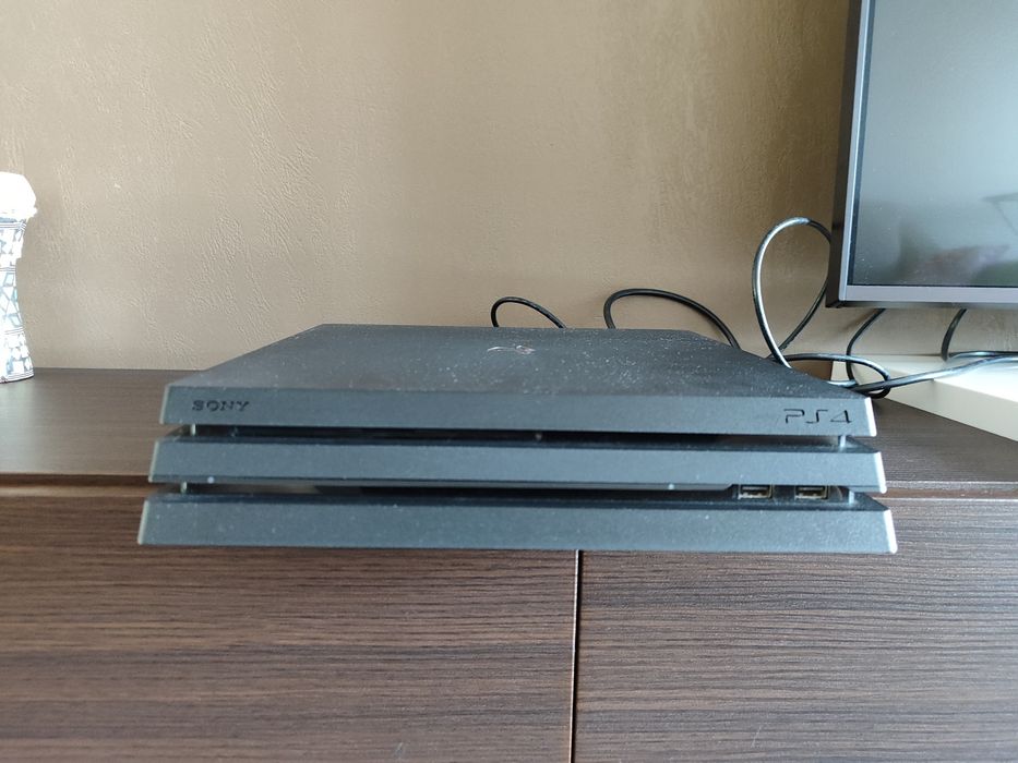 Пс 4 про 1 терабайт 12 игр