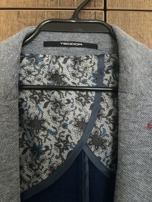 Сако на Теодор .