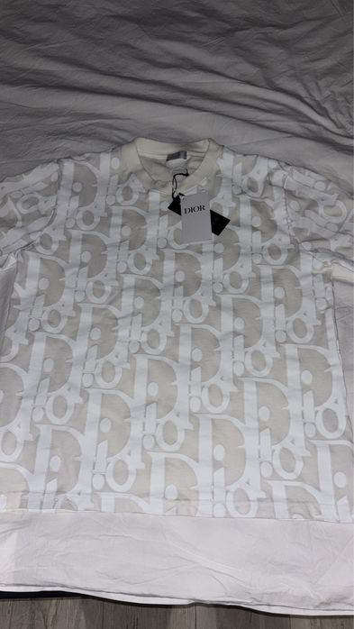 продавам орг тениска диор