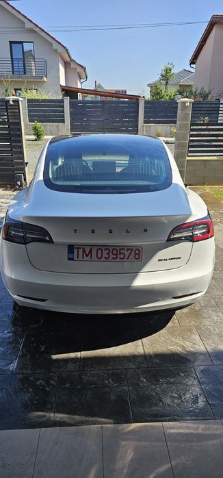 Tesla model 3 Alb perla